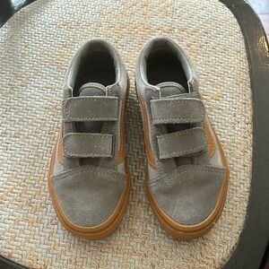 Like new little boy vans